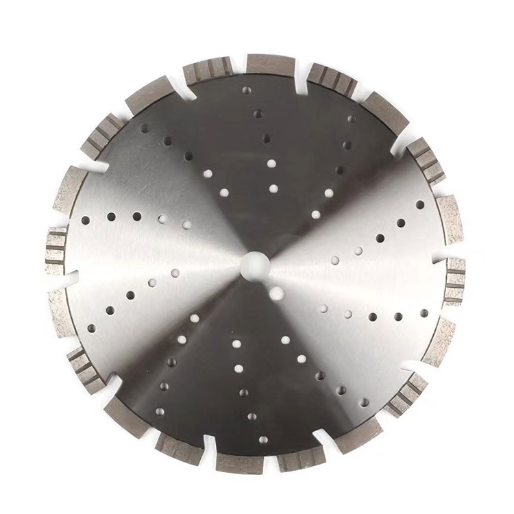 Heavy-Duty Segmented Diamond Saw Blade for Concrete, Stone & Masonry (Dry/Wet Cutting)